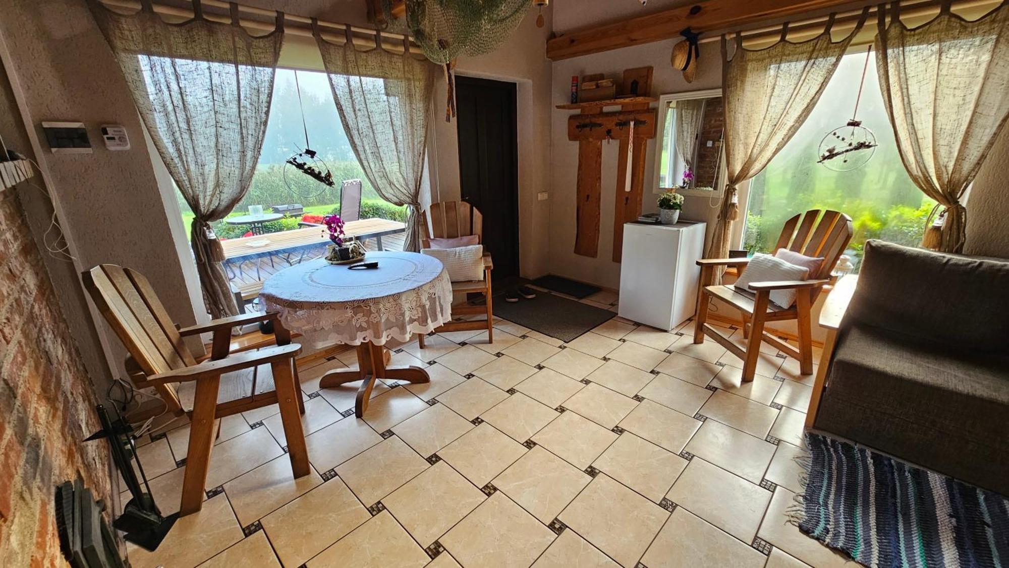 Burzini Villa Kuldīga Kültér fotó